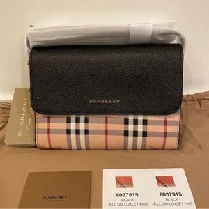 Brand new, never worn, Burberry cross body